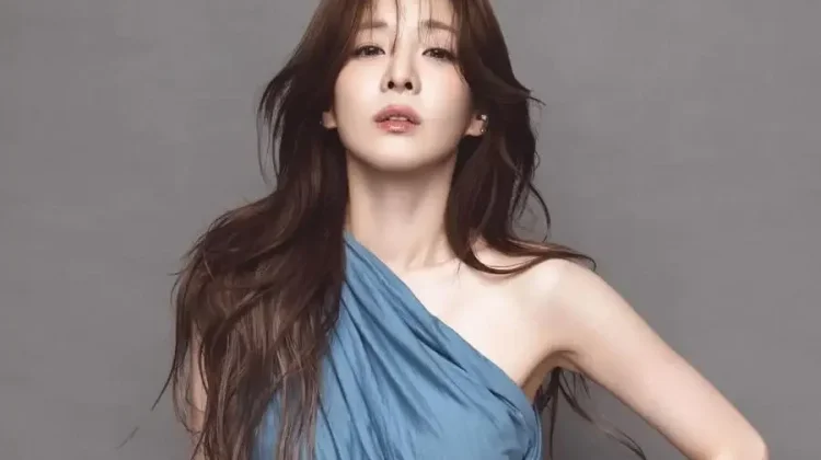 Sandara Park Dirikan Label Baru ARADNAS