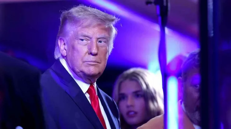 Donald Trump Hadiri Game 3 Final NBA 2026