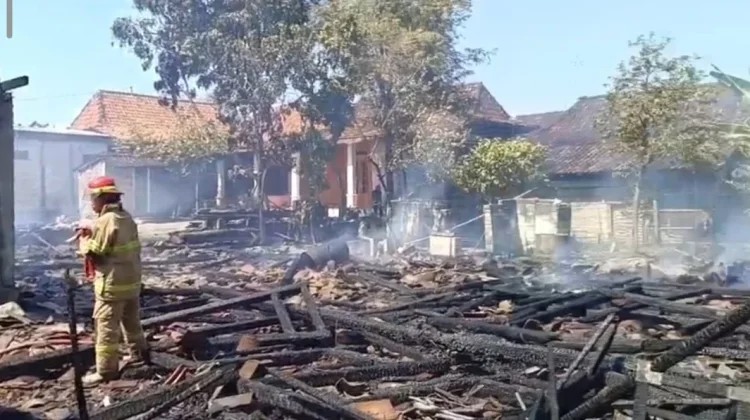 Dua Rumah di Desa Ngerjo Ludes Terbakar, Kerugian Capai Rp 600 Juta