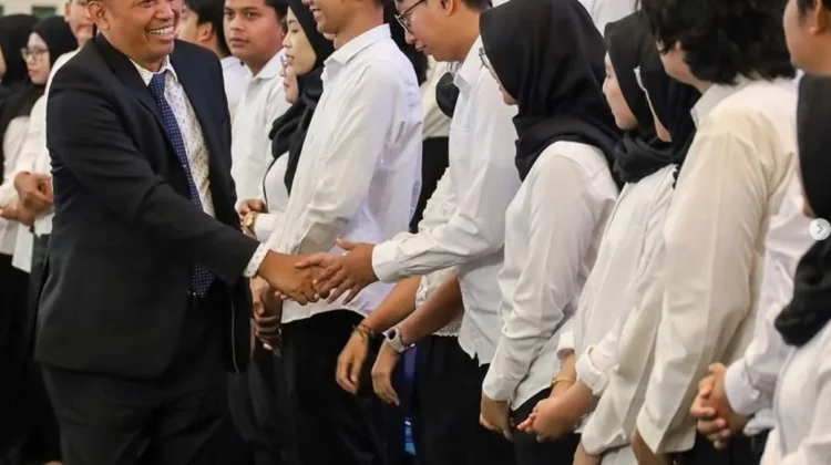 Undip Lantik Ratusan Pejabat dan Dosen, Kejar Target World Class University