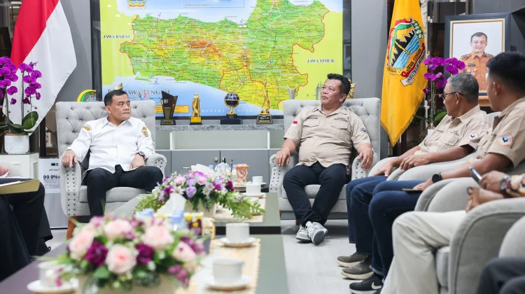 Harga Telur Anjlok, Gubernur Gerak Cepat Cari Jalan Keluar untuk Peternak Jateng