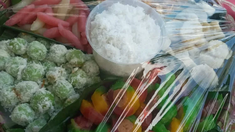 Aneka Jajanan Tradisional yang Membuat Kangen