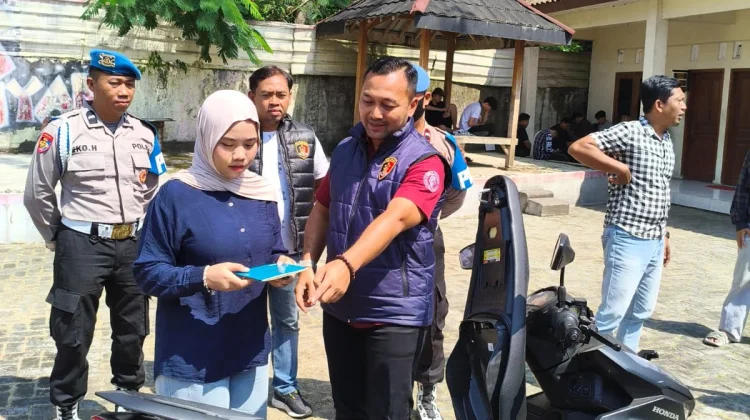 Polisi Kembalikan 23 Sepeda Motor Korban Penipuan Mahasiswa Ngaliyan
