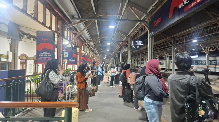 Wisata Sehari ke Semarang Makin Mudah, Ada Banyak Pilihan Kereta Api
