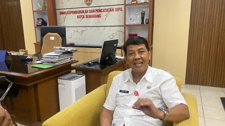 Stok Blangko Masih Tersedia, Warga Kota Semarang Bisa Urus KTP Baru