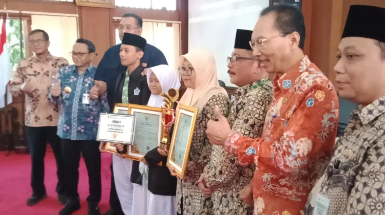 Lomba Krenova 2026, Siswa Madrasah di Pati Raih Prestasi lewat Inovasi Kelas Pintar