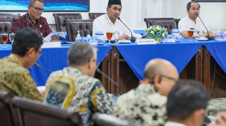 Ketua Satgas MBG Instruksikan SPPG Beli Telur dari Peternak Lokal