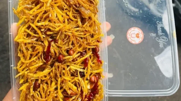 Cara Mengurangi Minyak pada Kering Kentang Kacang