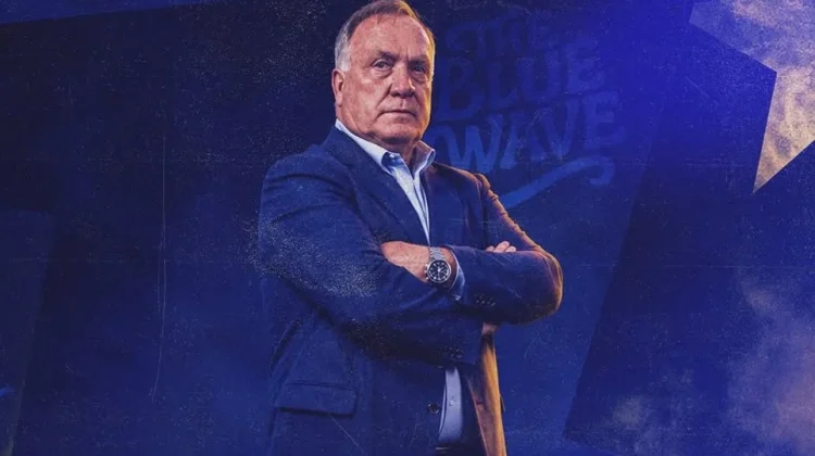 Dick Advocaat Resmi Jadi Pelatih Tertua Sepanjang Sejarah Piala Dunia