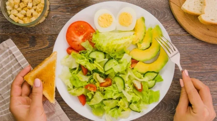 Pola Makan Sehat yang Mudah dan Tidak Membosankan