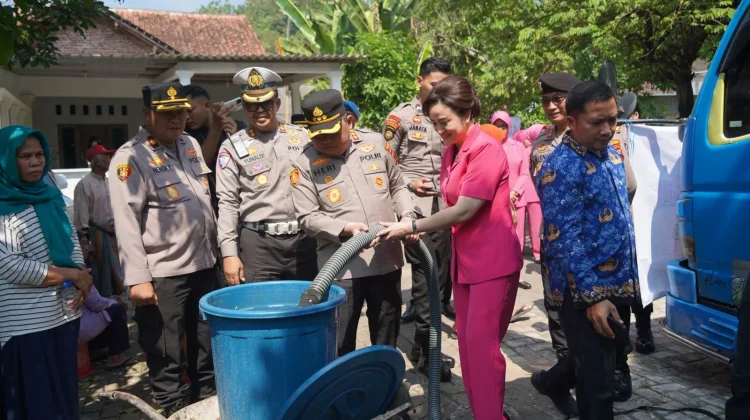 Bantuan Air Bersih Polrestabes Semarang, Warga Jabungan Rasakan Manfaatnya