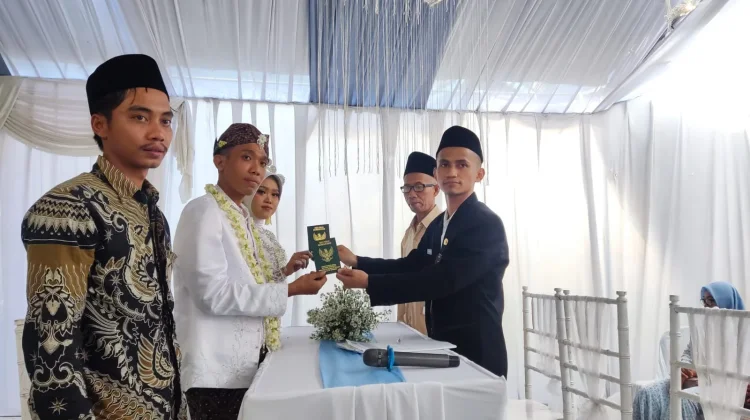 Dzulhijjah Jadi Bulan Favorit Menikah, 849 Pasangan Resmi Menikah di Rembang