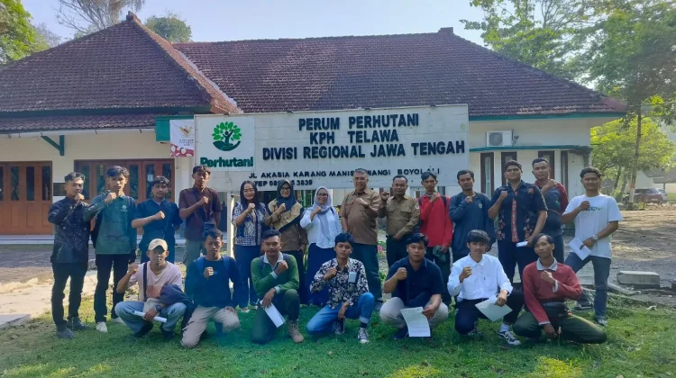 Berdayakan Masyarakat Desa, Perhutani Telawa Terima 16 Tenaga Kerja Baru