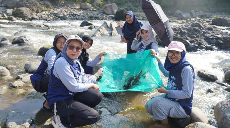 Program Sekolah Sahabat Sungai Ajari Pelajar Soal Literasi Air