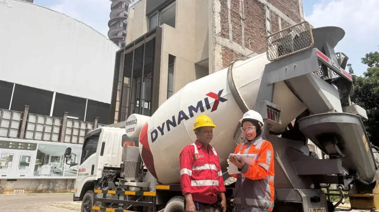 SIG Garap Peluang Renovasi Hunian Perkotaan Lewat Layanan Beton MiniMix