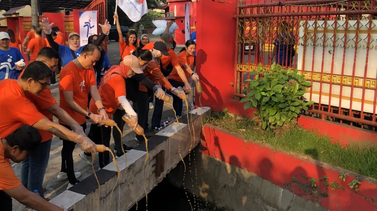 HUT ke-72, Phapros Perkuat Komitmen Pelestarian Lingkungan Melalui Eco Enzym