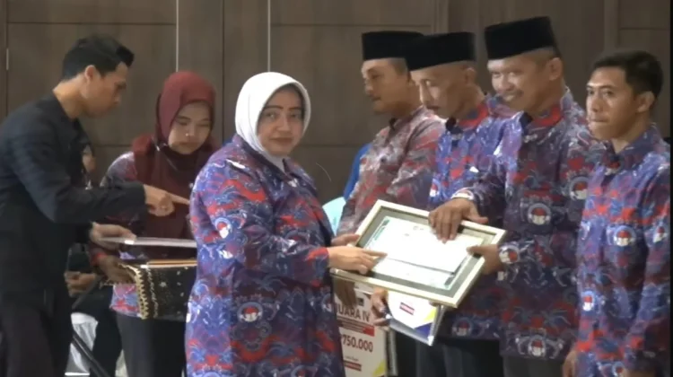 Harlah ke-20 PPDI Purworejo, Bupati Sinyalkan Gaji ke-13 untuk Perangkat Desa