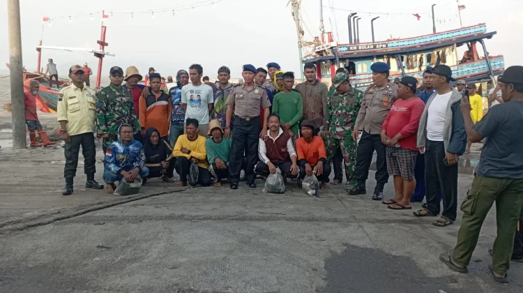 KM Marimar Tenggelam di Perairan Bawean, Seluruh ABK Selamat