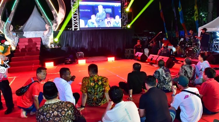 Dongkrak Omzet UMKM, Pemkab Pekalongan Siap Lanjutkan Nobar Piala Dunia