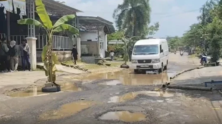 Pati Darurat Jalan Rusak, DPRD Soroti Dampak Banjir Tahunan
