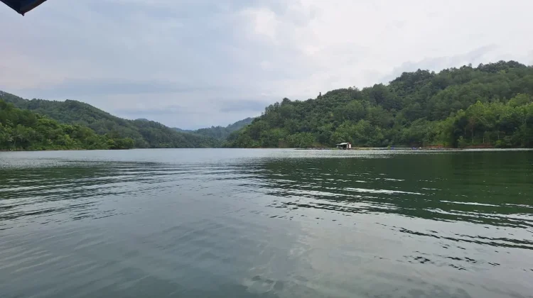 Waduk Sempor, Tenang di Permukaan yang Menyimpan Sejarah