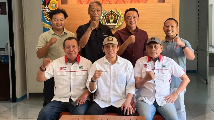 Siwo PWI Jateng Kirim Empat Wartawan ke Turnamen Biliar Jakarta