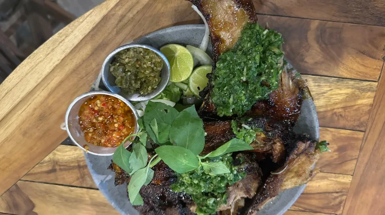 Rahang Tuna Bakar Madu, Sajian Lezat Khas Makasar