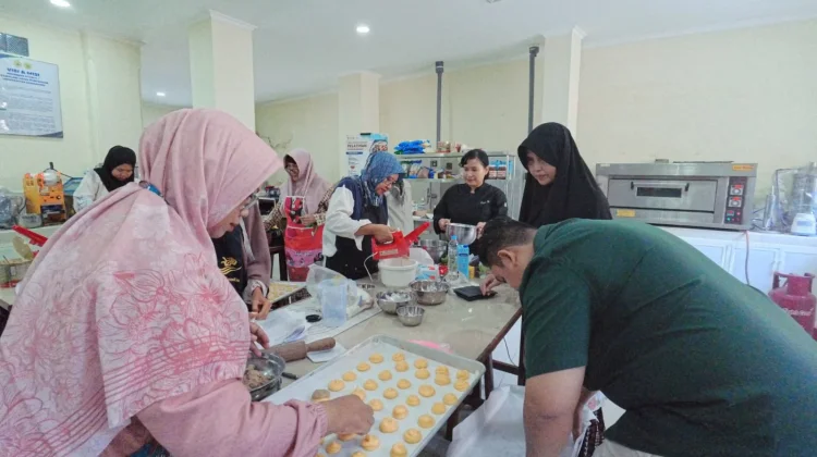 Hadirkan Chef Hotel, USM Gelar Pelatihan Bakery Berbasis Bahan Lokal