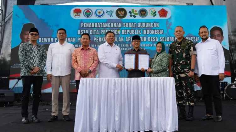 Pangdam IV/Diponegoro Hadiri Penandatanganan Dukungan Asta Cita Presiden RI