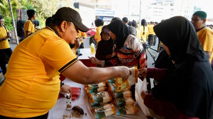 Polrestabes Semarang Gelar Olahraga Bersama dan Pasar Rakyat di CFD Simpang Lima