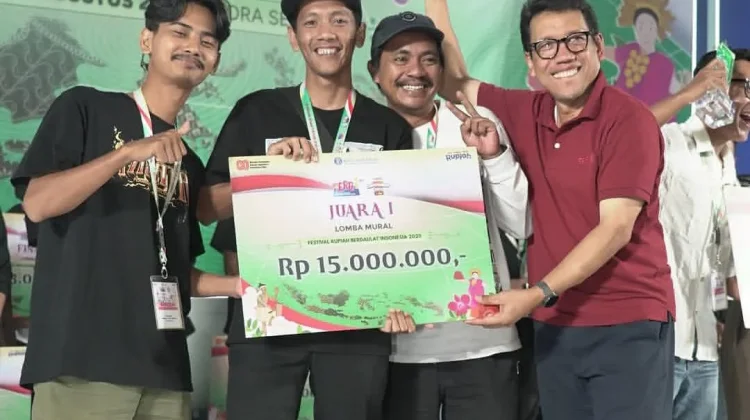 Sampaikan Pesan Moral, Muralis Batang Goreskan Prestasi di Mata Nasional