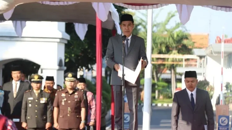 Upacara Peringatan Hari Keluarga Nasional, Wabup: Momentum Menghargai Peran Ayah