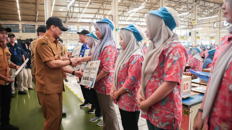 BLT Cukai Tembakau Rp51 milar Topang Kebutuhan Sekolah-Pangan Buruh Jateng