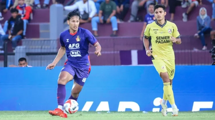 Yandi Sofyan dan Irkham Mila Tinggalkan Persik Kediri