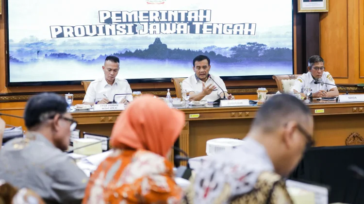 Siap Tampung Relokasi Industri Vietnam, Jateng Percepat Penguatan Pelabuhan