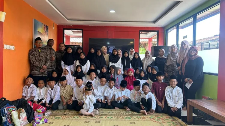 Inspiring Muharram, Yatim Mandiri Kudus Hadirkan Keceriaan bagi Anak Yatim