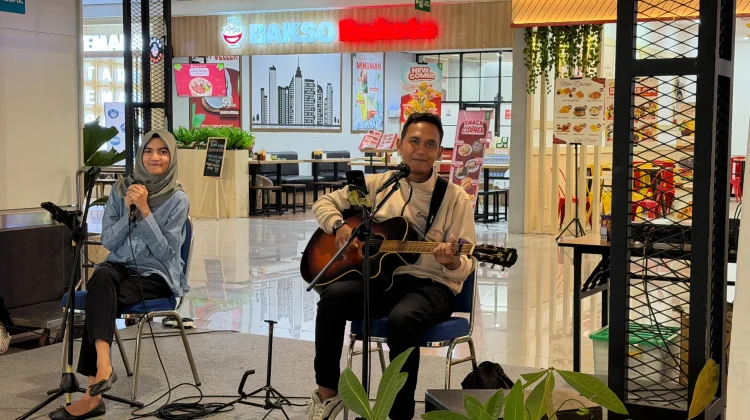 Dukung Talenta Lokal, Bandara Ahmad Yani Semarang Bantu Komunitas Musik Jalanan