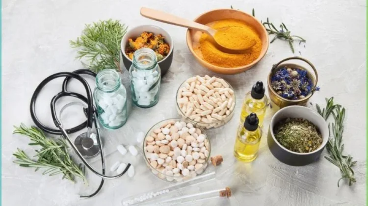 Pengamat: Waspadai Herbal Ilegal dengan Klaim Sembuh Instan