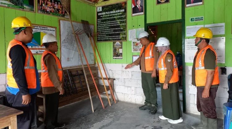 Hadapi Potensi Karhutla, Perhutani Purwodadi Siagakan Peralatan dan Personel