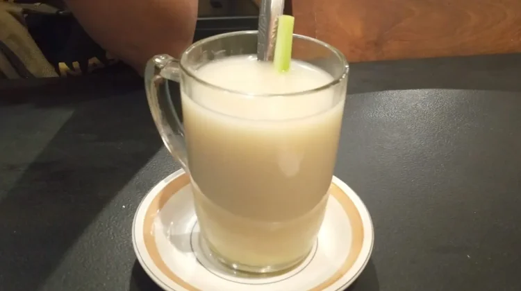 Tips Membuat Wedang Susu Jahe Ala Rumahan