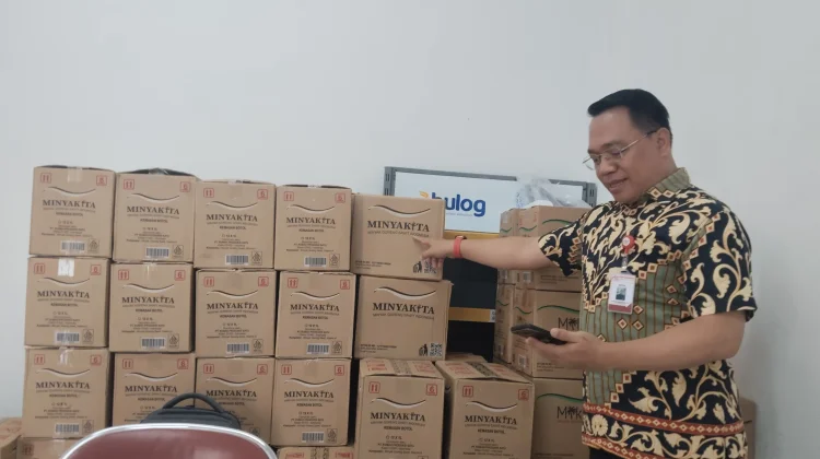 Minyak Goreng dari Bulog Terbatas, KKMP Sampangan Pasok Stok MinyaKita
