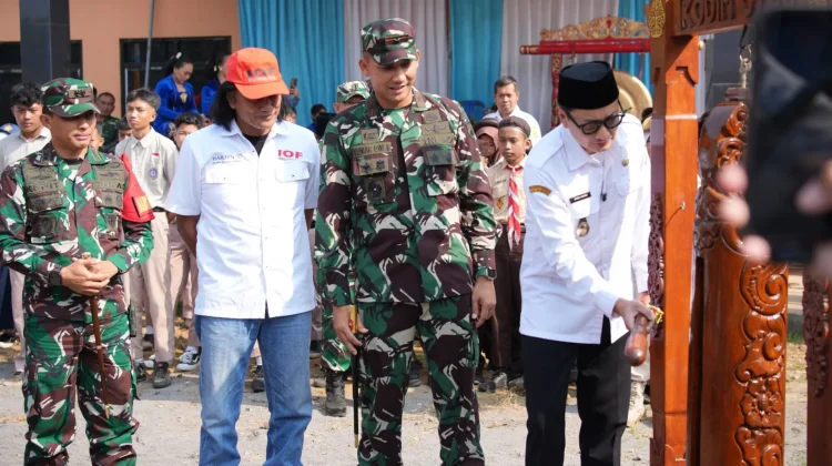 Program TMMD, TNI Bangun Jalan, Sumur Bor, dan RTLH di Desa Watuduwur Purworejo