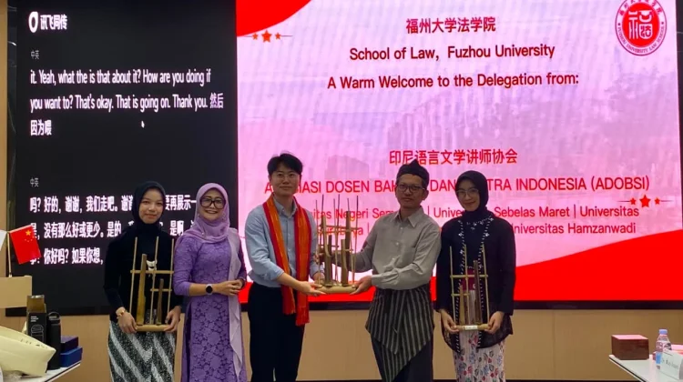 Dua Dosen FBS Unnes Jadi Pengajar Tamu di Fuzhou University Tiongkok