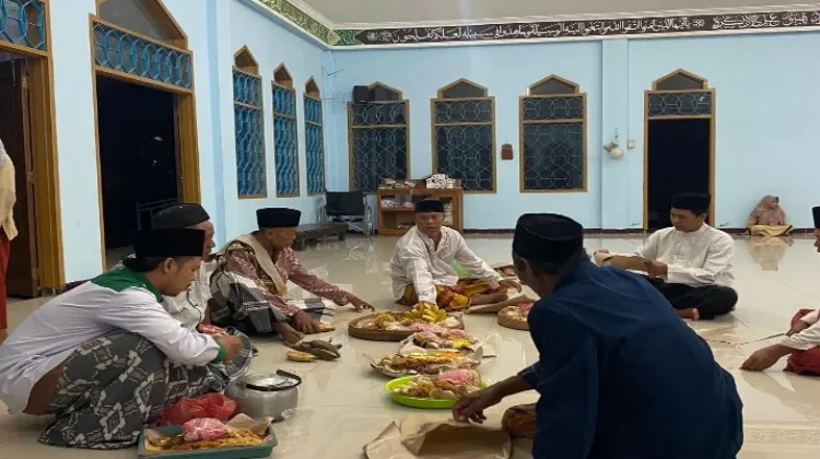 Tradisi Ruwahan Lestarikan Nilai Spiritual dan Kebersamaan