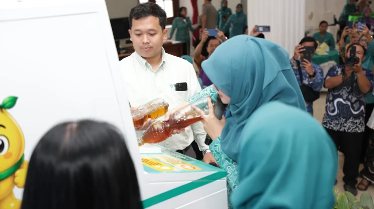 Minyak Jelantah Rp7.000 per Liter, PKK Jateng Ajak Warga Ubah Limbah Jadi Cuan