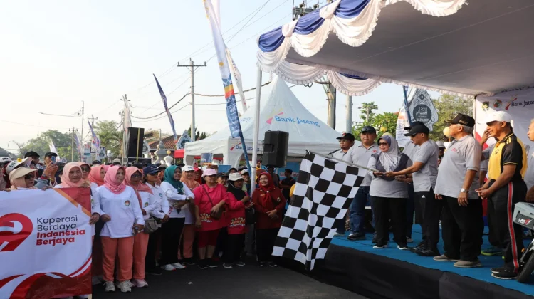 7.000 Warga Purworejo Ikuti Jalan Sehat Peringati HUT ke-79 Koperasi 2026