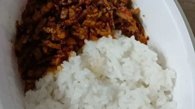 Nikmatnya Lauk Sederhana Kering Tempe