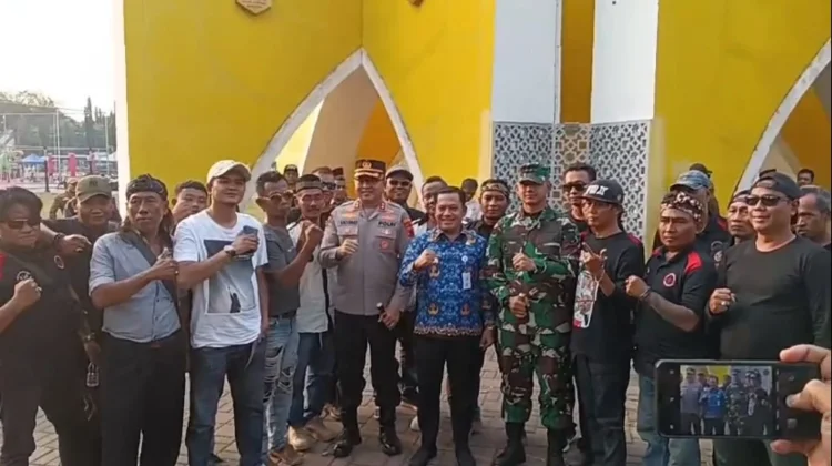 Aksi Unjuk Rasa Soroti Outsourcing, Sukirman Janji Cek Nasib Pekerja di Pekalongan