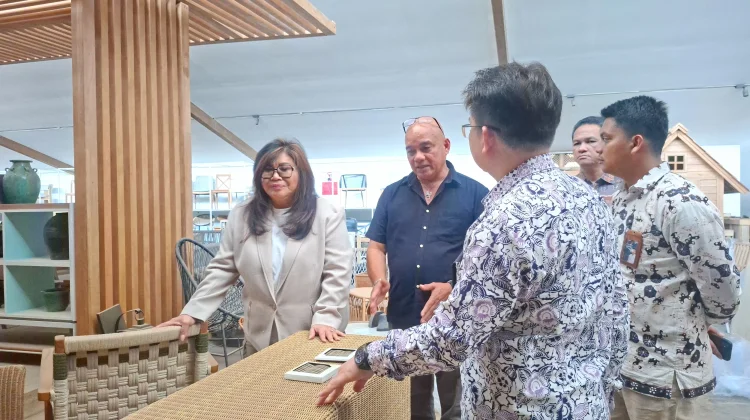 Kawasan Industri Wijayakusuma Butuh Terminal Kereta, Komisi VII DPR RI Siap Kawal