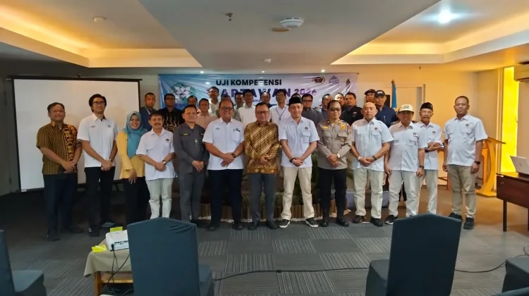 PWI Jateng-Semen Gresik Gelar UKW, Perkuat Ekosistem Pers Kredibel